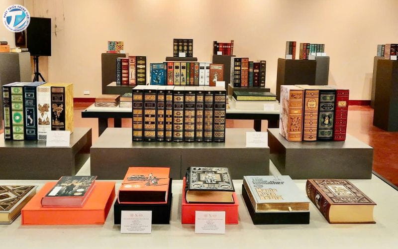 Đông A Books